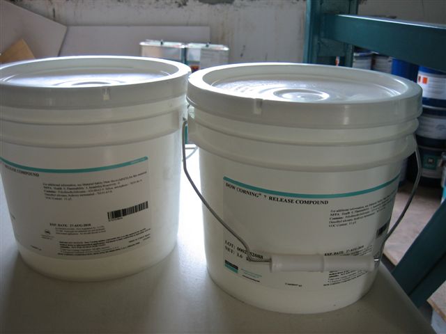  DOW CORNING 7 RELEASE COMPOUND